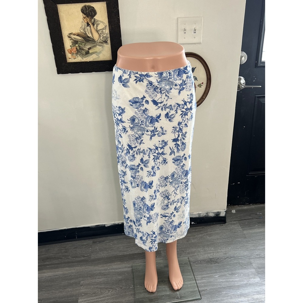 Olivaceous Blue White Toile Floral Print Elastic Waist Midi Skirt Size S